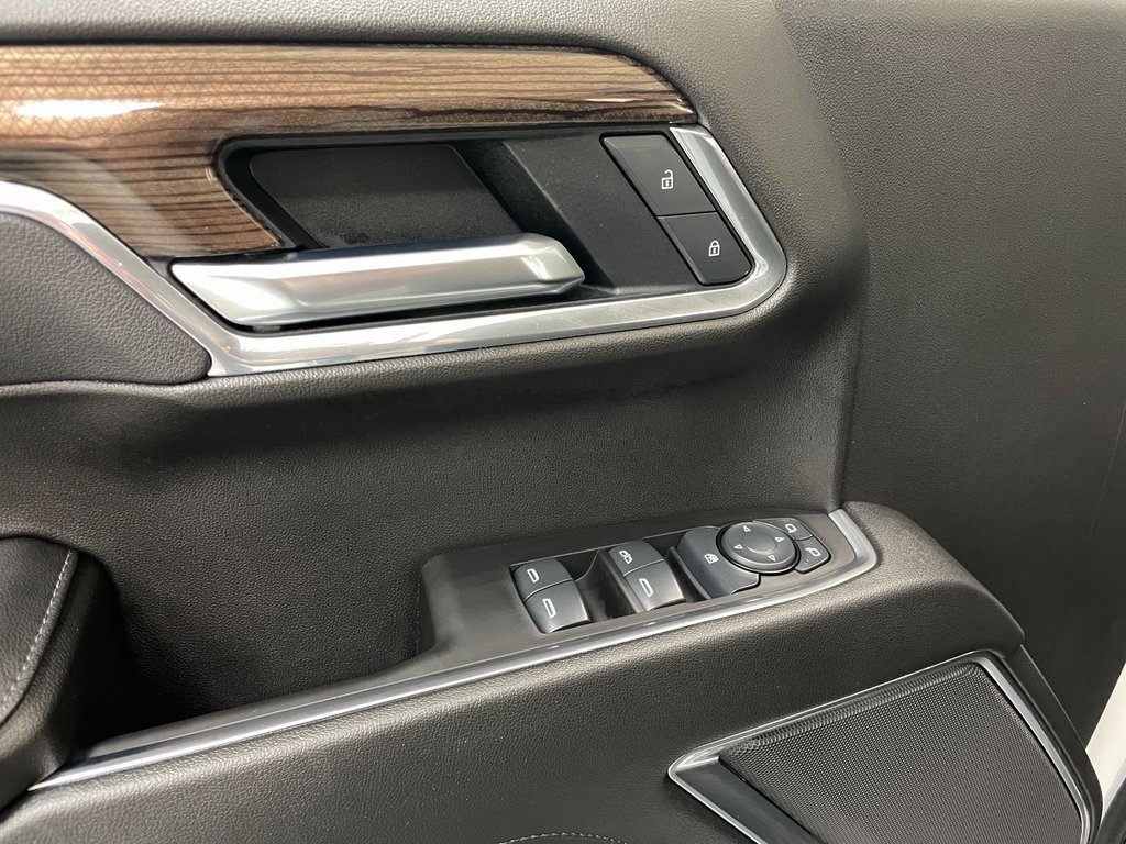 Certified 2025 Chevrolet Silverado 1500 LT image 24