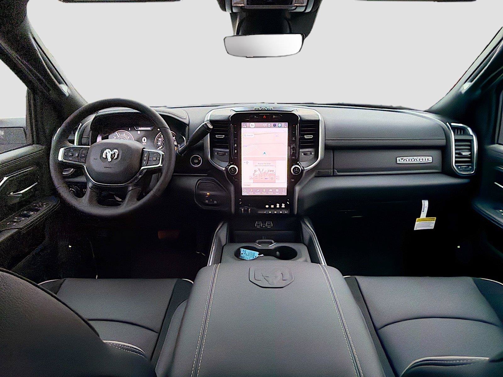 New 2026 RAM 2500 Laramie w/ Sport Appearance Package AWD/4WD image 15