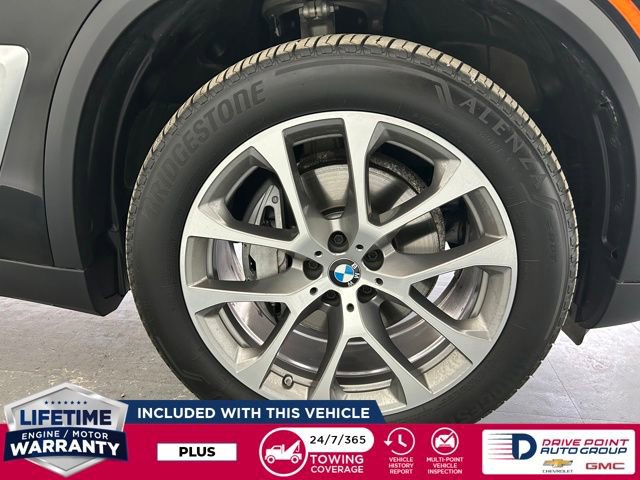 Used 2024 BMW X5 xDrive40i w/ Parking Assistance Package image 11