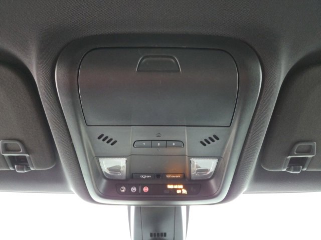 Used 2020 Chevrolet Blazer RS image 12