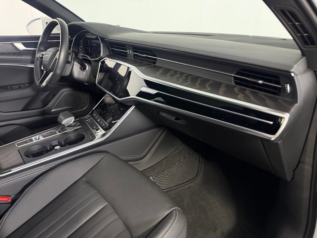 Used 2023 Audi A6 Premium Plus w/ Premium Plus Package AWD/4WD image 32