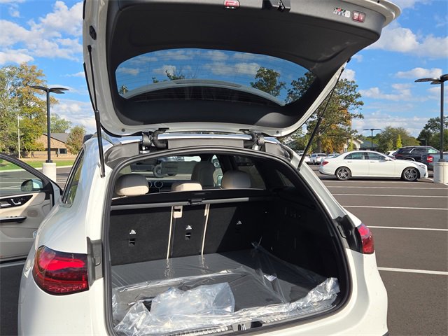 New 2026 Mercedes-Benz GLC 300 4MATIC image 30