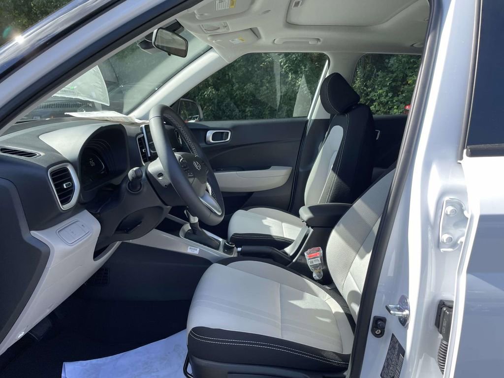 New 2026 Hyundai Venue SEL image 15