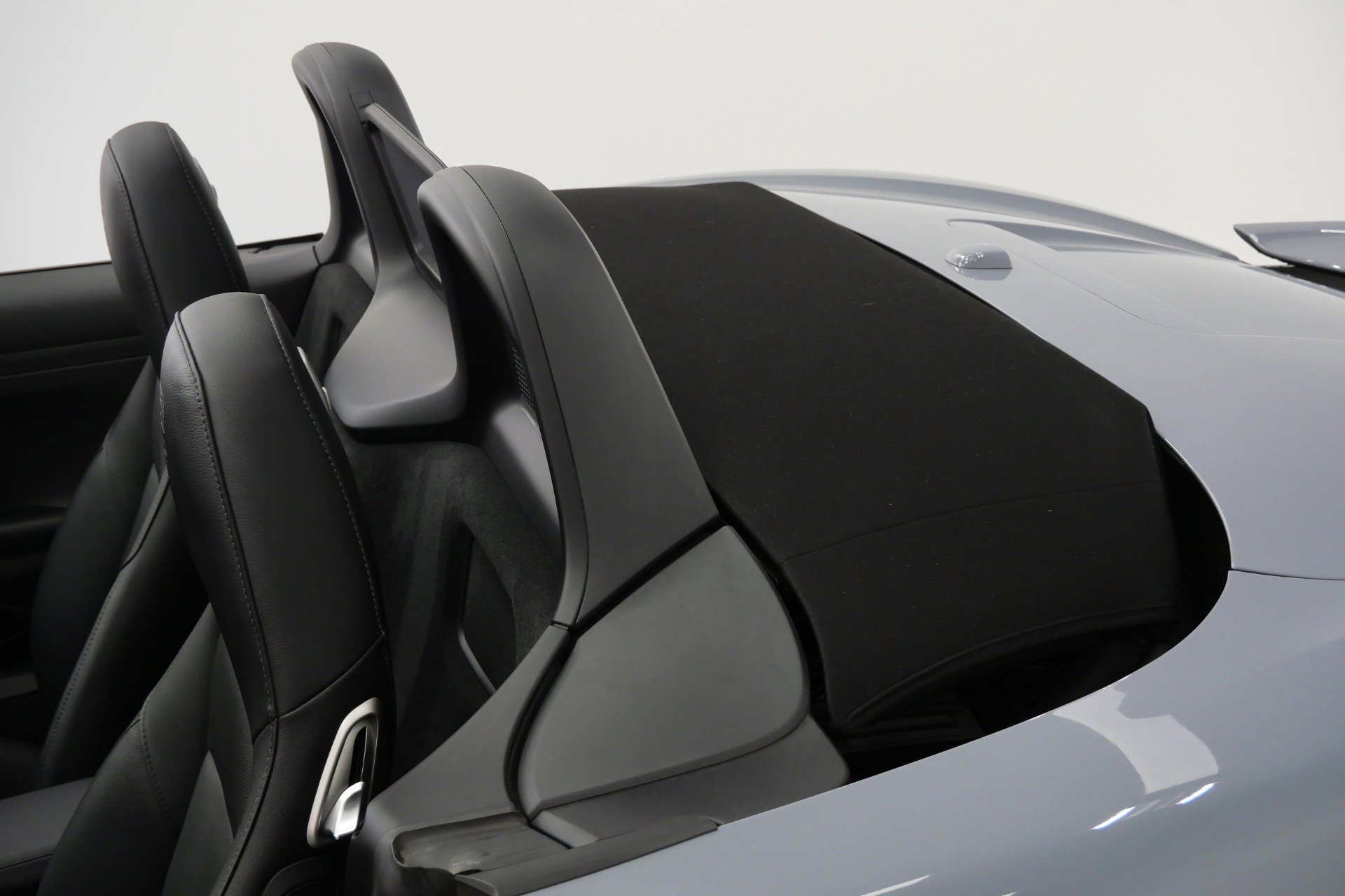 Used 2024 Porsche 718 Boxster S RWD image 24
