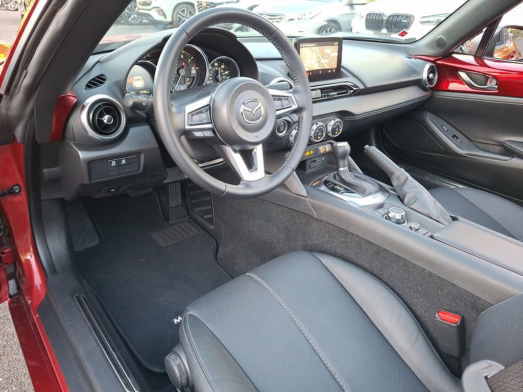Used 2020 MAZDA MX-5 Miata RF Grand Touring RWD image 7