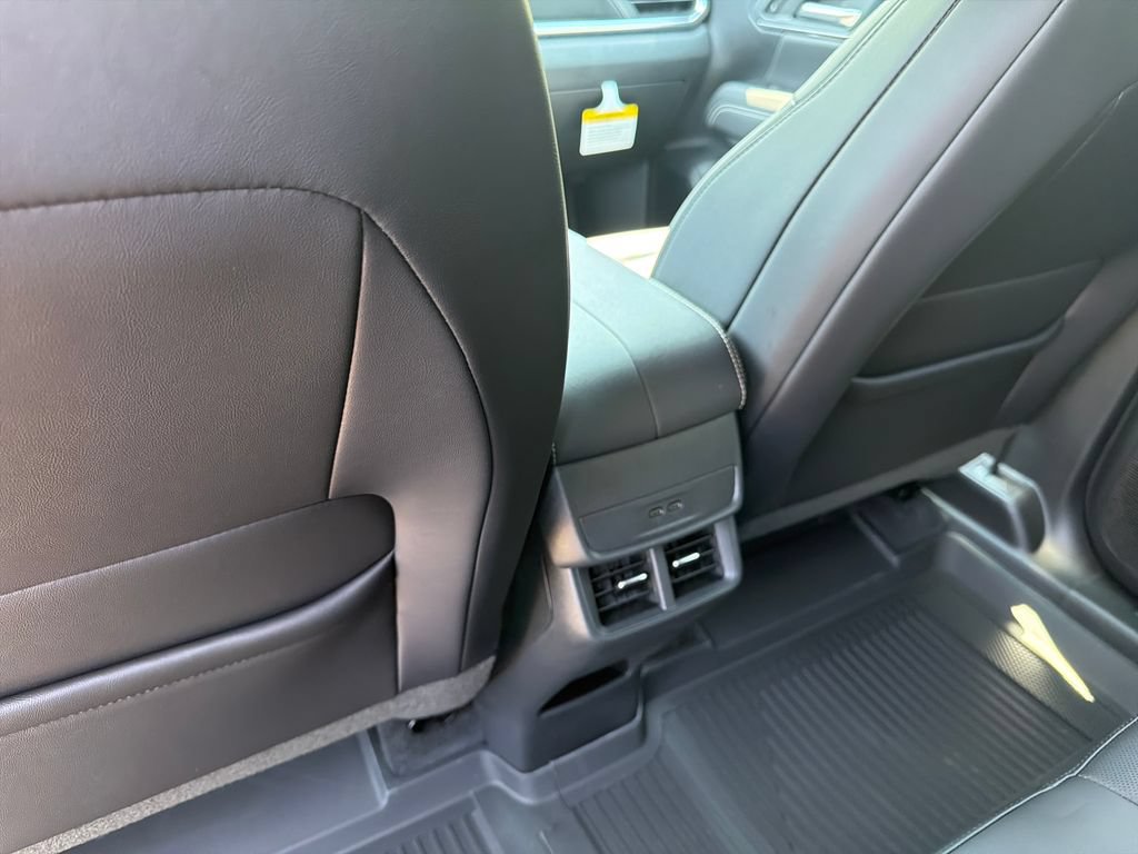 New 2027 GMC Terrain Elevation w/ Elevation Premium Package AWD/4WD image 21