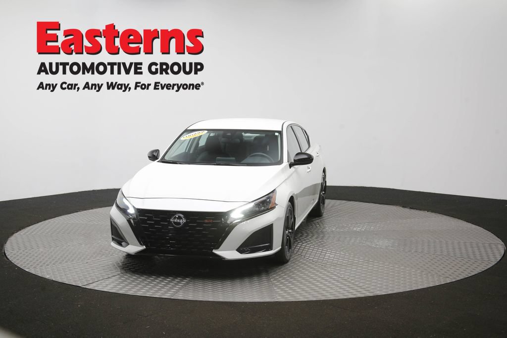 Used 2023 Nissan Altima 2.5 SR FWD image 53