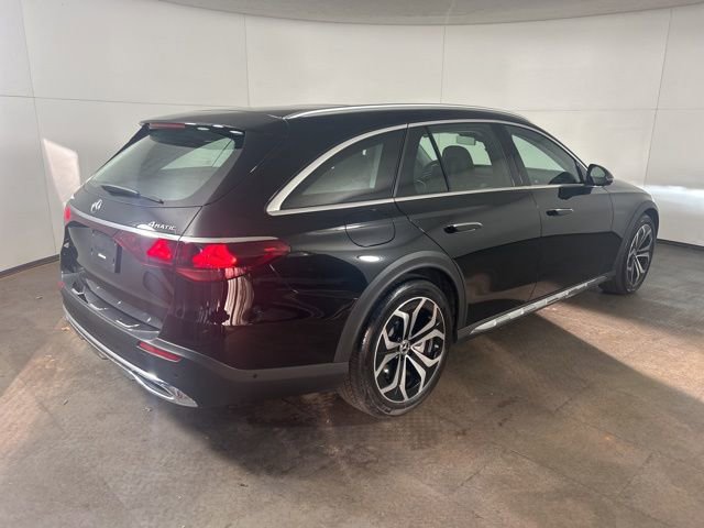 Used 2024 Mercedes-Benz E 450 4MATIC All-Terrain Wagon image 7