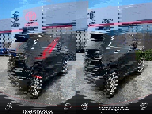 Used 2019 Cadillac XT4 Luxury image 5