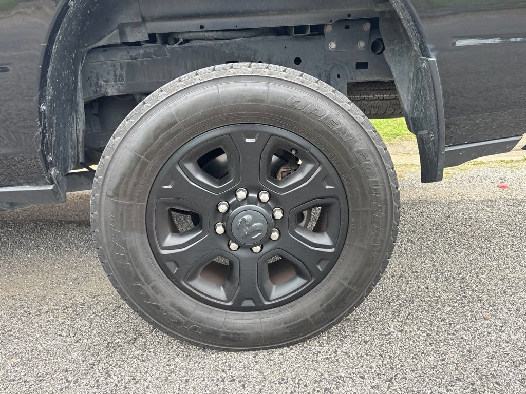 Used 2021 RAM 2500 Big Horn w/ Night Edition AWD/4WD image 24