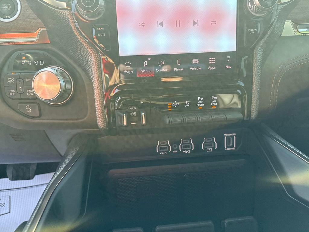 Used 2025 RAM 1500 Limited image 21