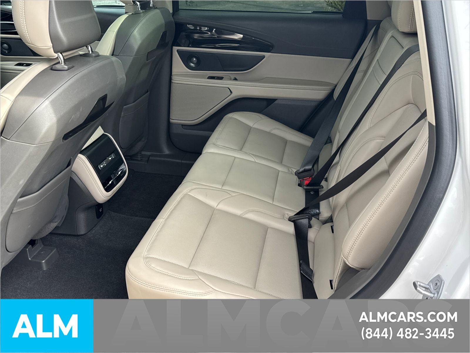 Used 2024 Lincoln Nautilus Premier w/ Equipment Group 102A AWD/4WD image 26