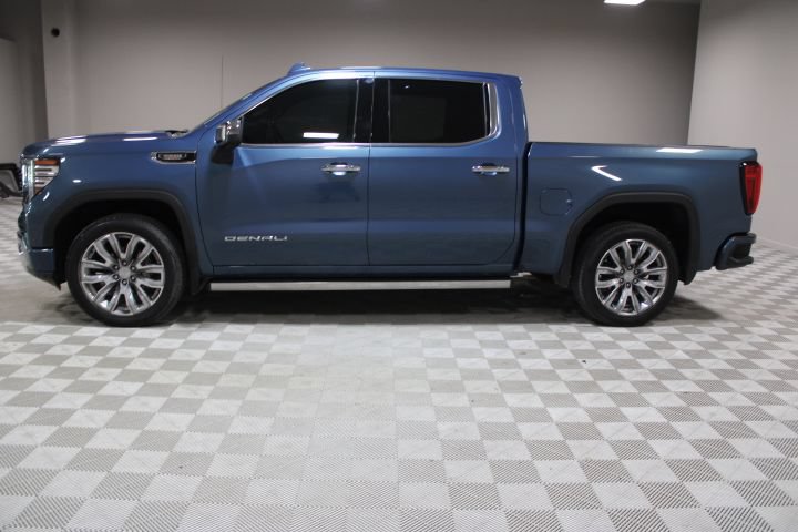 Used 2025 GMC Sierra 1500 Denali w/ Denali Reserve Package AWD/4WD image 8