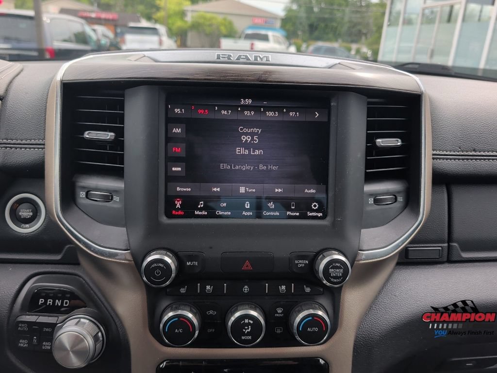 Used 2019 RAM 1500 Laramie AWD/4WD image 23
