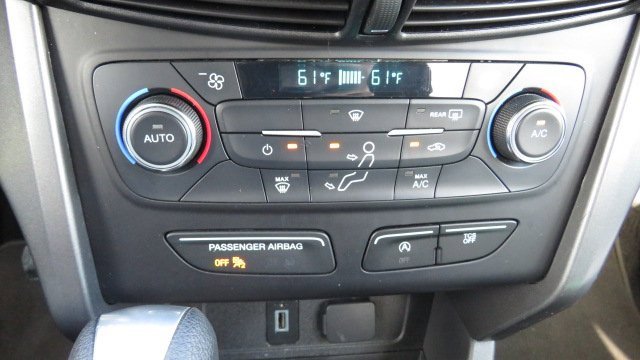 Certified 2017 Ford Escape SE image 19