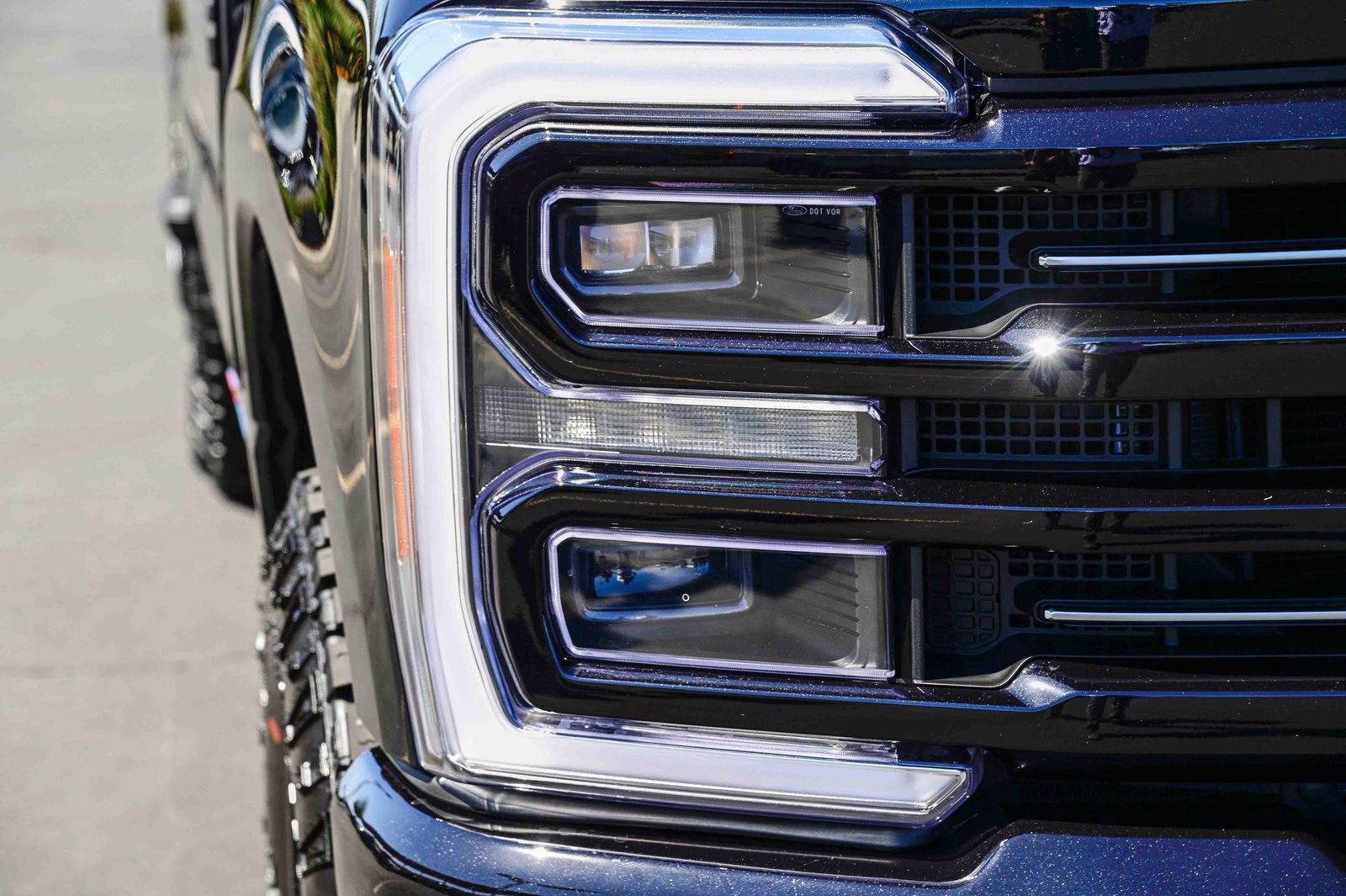 New 2026 Ford F250 Platinum image 11