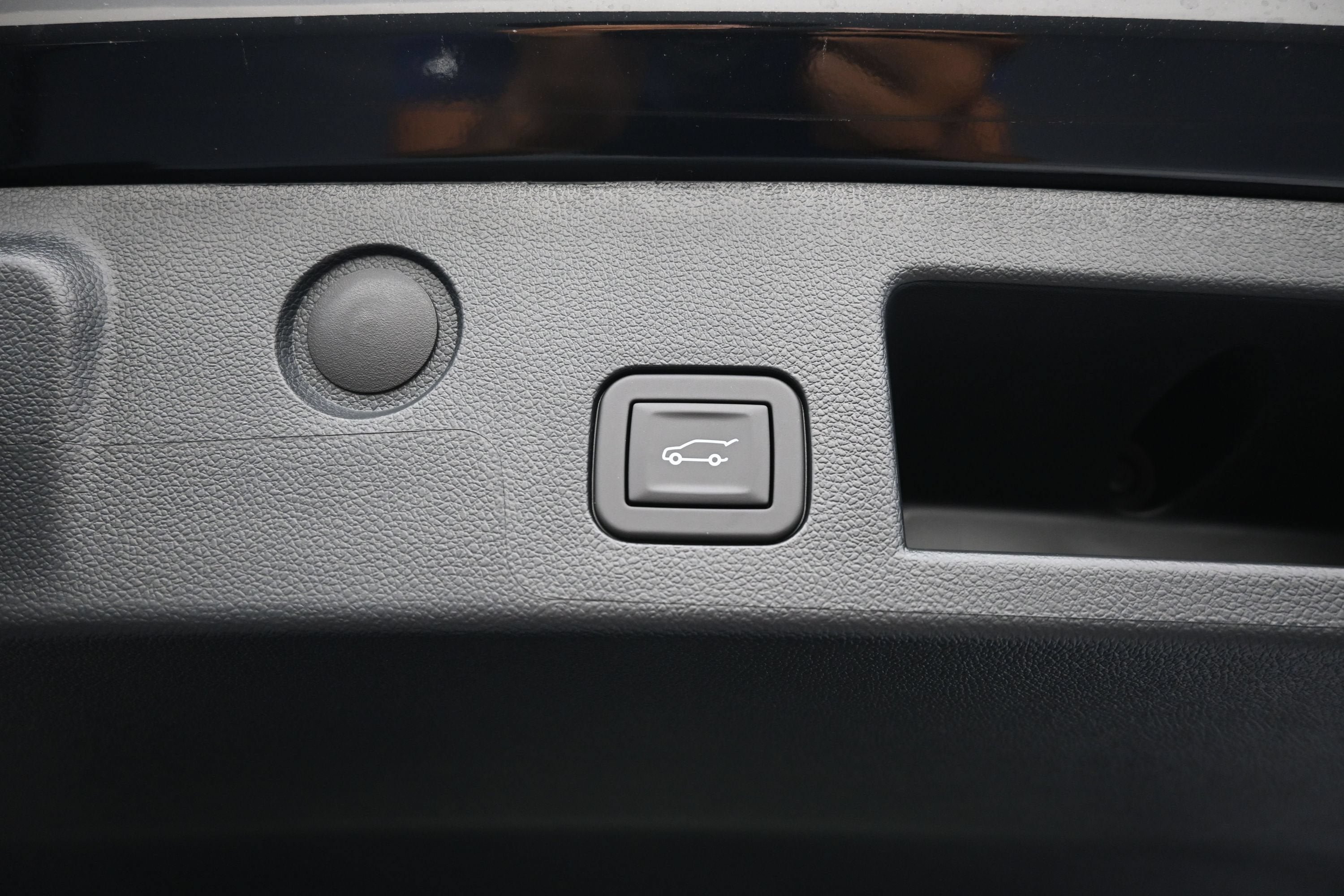 New 2027 Chevrolet Equinox LT w/ Convenience Package II FWD image 32