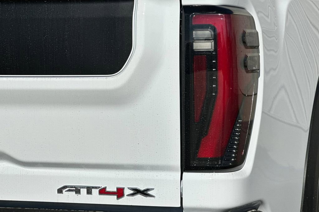 New 2026 GMC Sierra 2500 AT4X w/ AT4X AEV Edition image 7