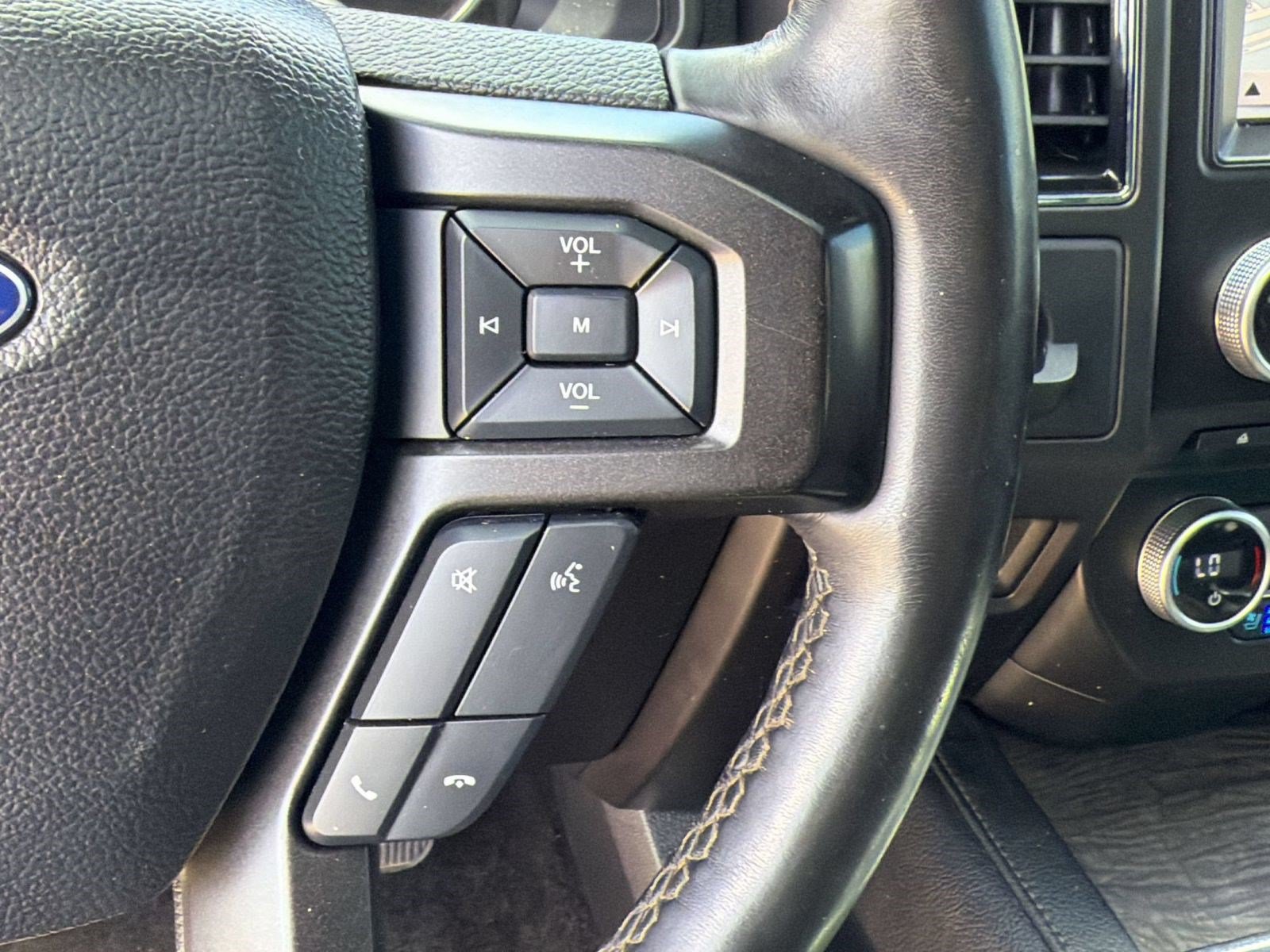 Used 2018 Ford Expedition Limited w/ Equipment Group 301A RWD image 29