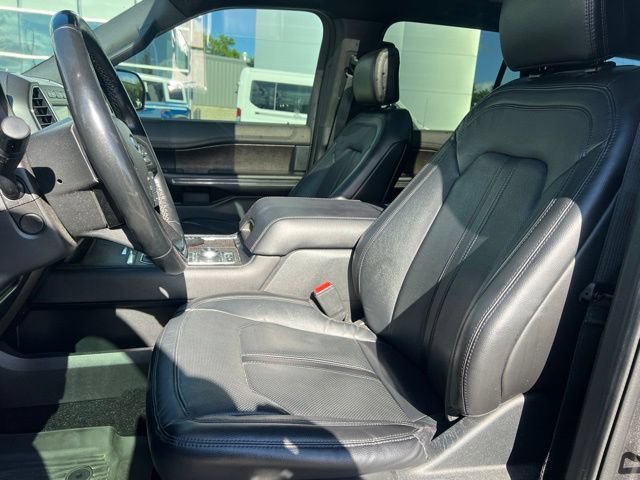 Used 2019 Ford Expedition Limited w/ Special Edition Package AWD/4WD image 24