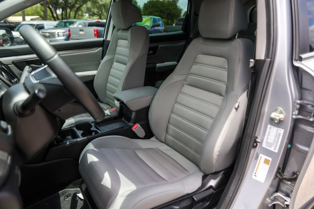 Used 2019 Honda CR-V LX image 7