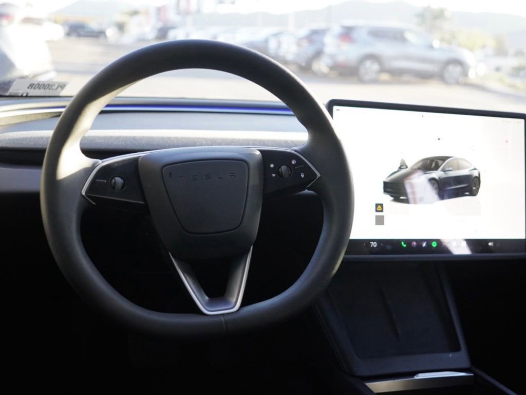 Used 2024 Tesla Model 3 Standard Range image 22