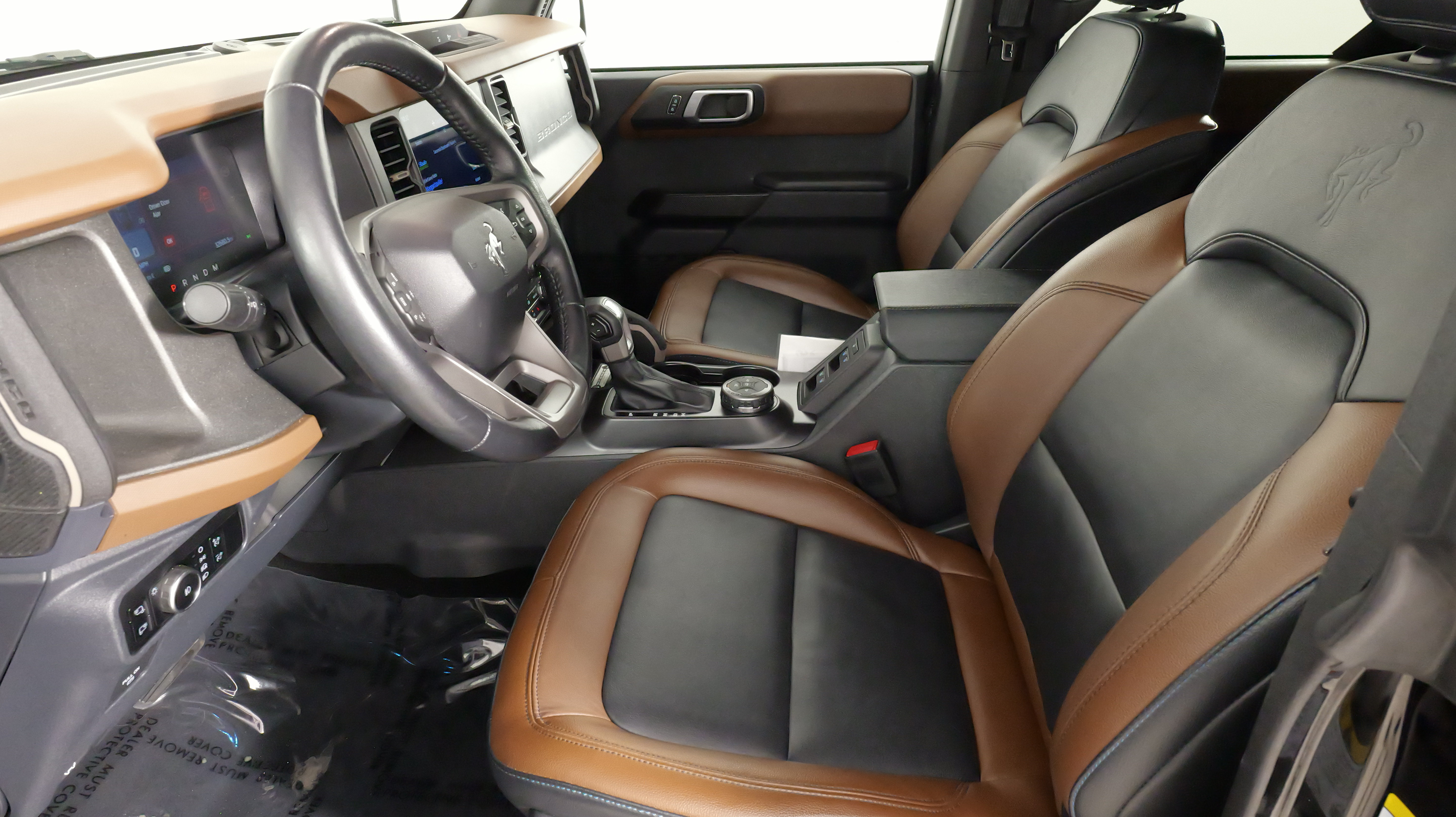 Used 2024 Ford Bronco Outer Banks AWD/4WD image 28