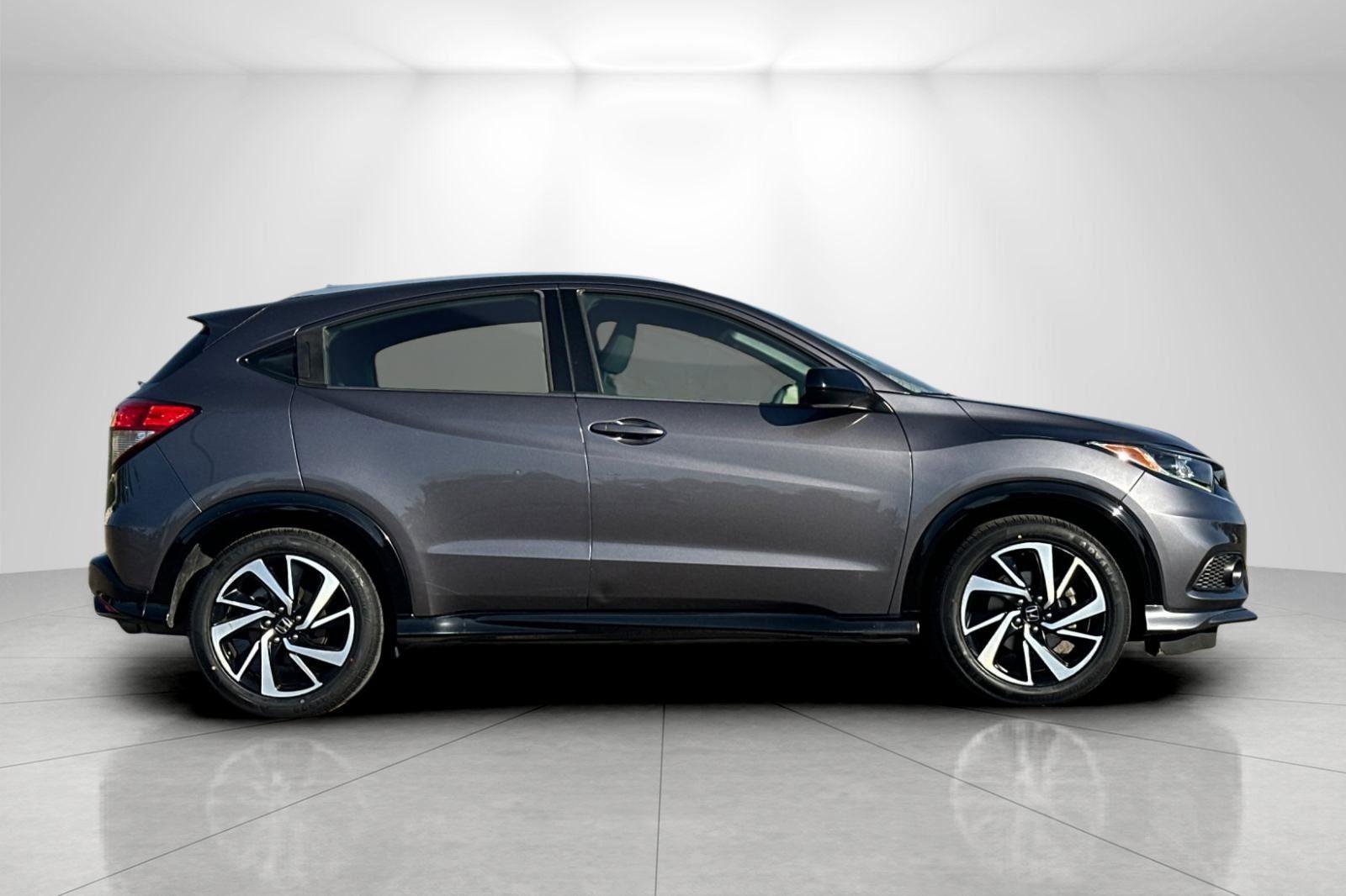 Used 2020 Honda HR-V Sport image 2