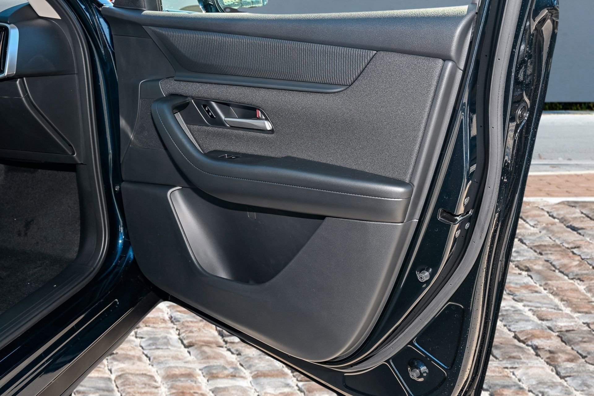 New 2026 MAZDA CX-90 3.3 Turbo w/ Select Package image 17