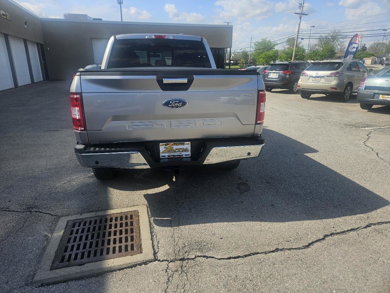 Used 2020 Ford F150 XLT w/ Equipment Group 302A Luxury AWD/4WD image 3