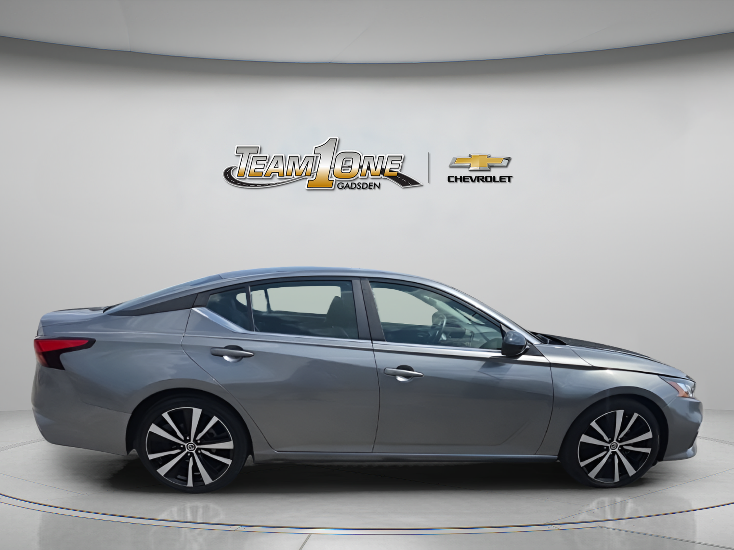 Used 2022 Nissan Altima 2.5 SR FWD image 9