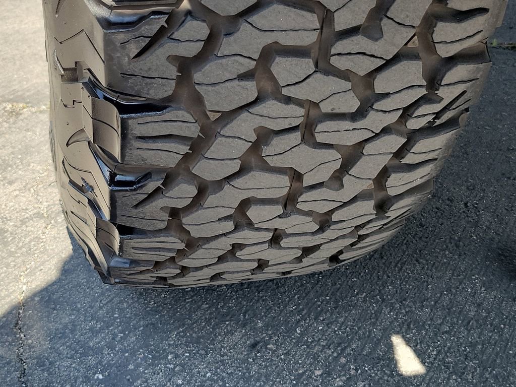 Used 2025 Ford F150 Raptor w/ Equipment Group 803A Raptor R image 38