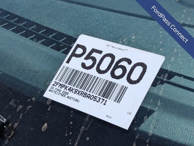 Used 2024 Ford Edge Titanium w/ Equipment Group 301A AWD/4WD image 15
