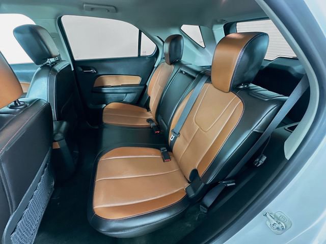 Used 2017 Chevrolet Equinox Premier w/ Enhanced Convenience Package image 30