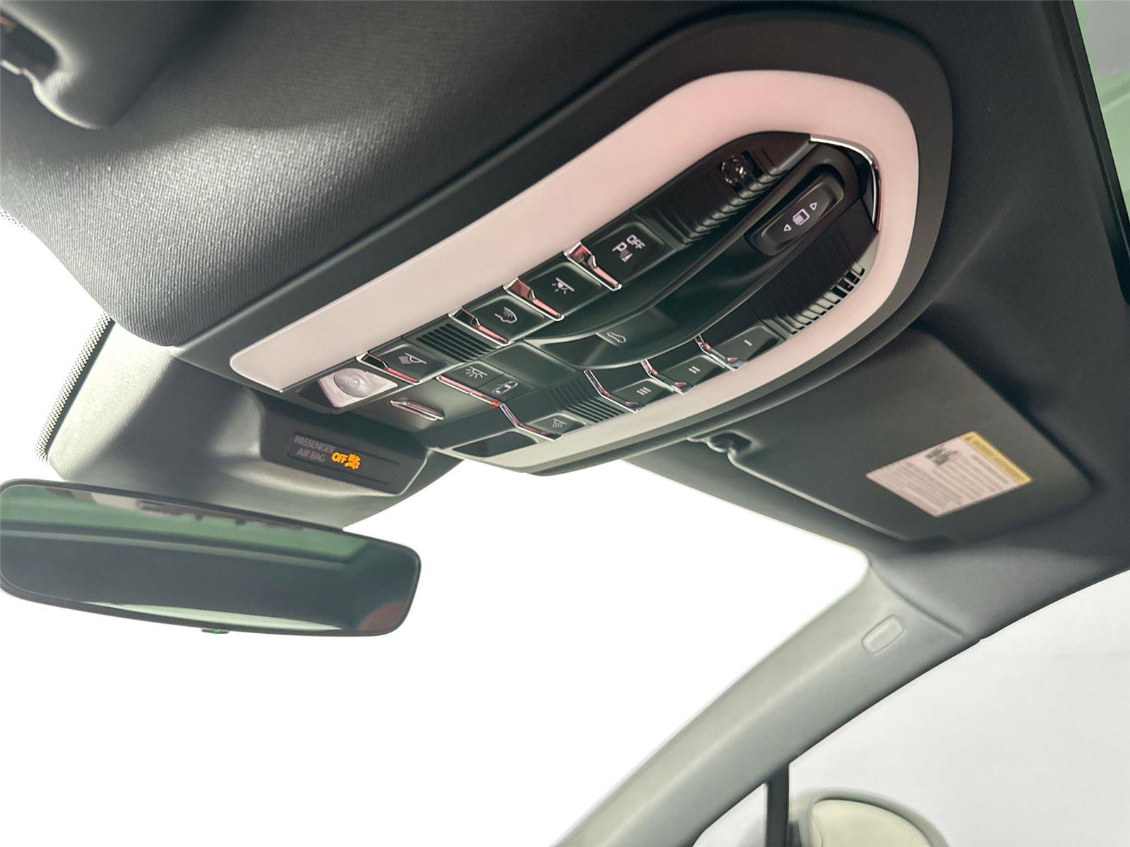 Certified 2026 Porsche Macan S AWD/4WD image 25