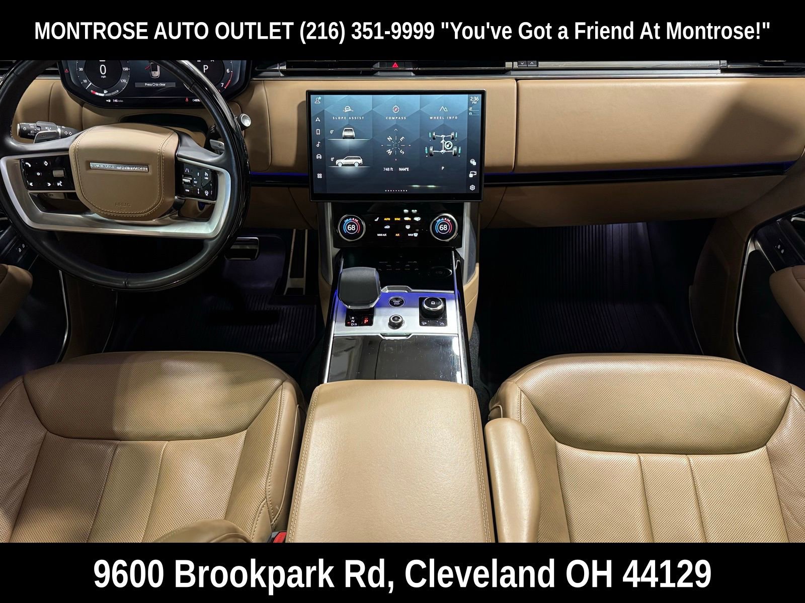 Used 2023 Land Rover Range Rover Long Wheelbase SE image 2