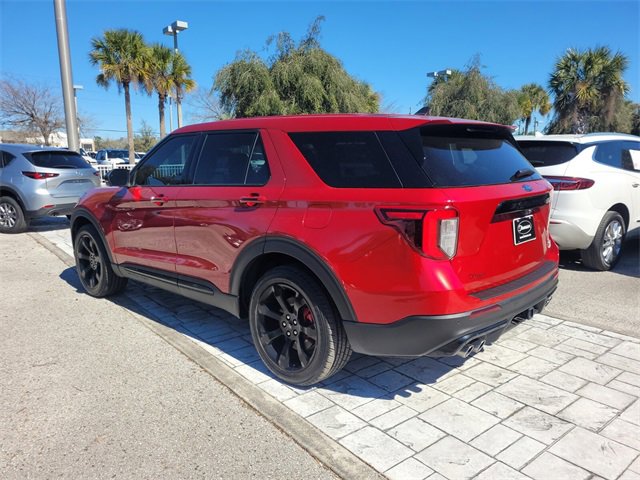 Used 2022 Ford Explorer ST w/ Equipment Group 401A image 11