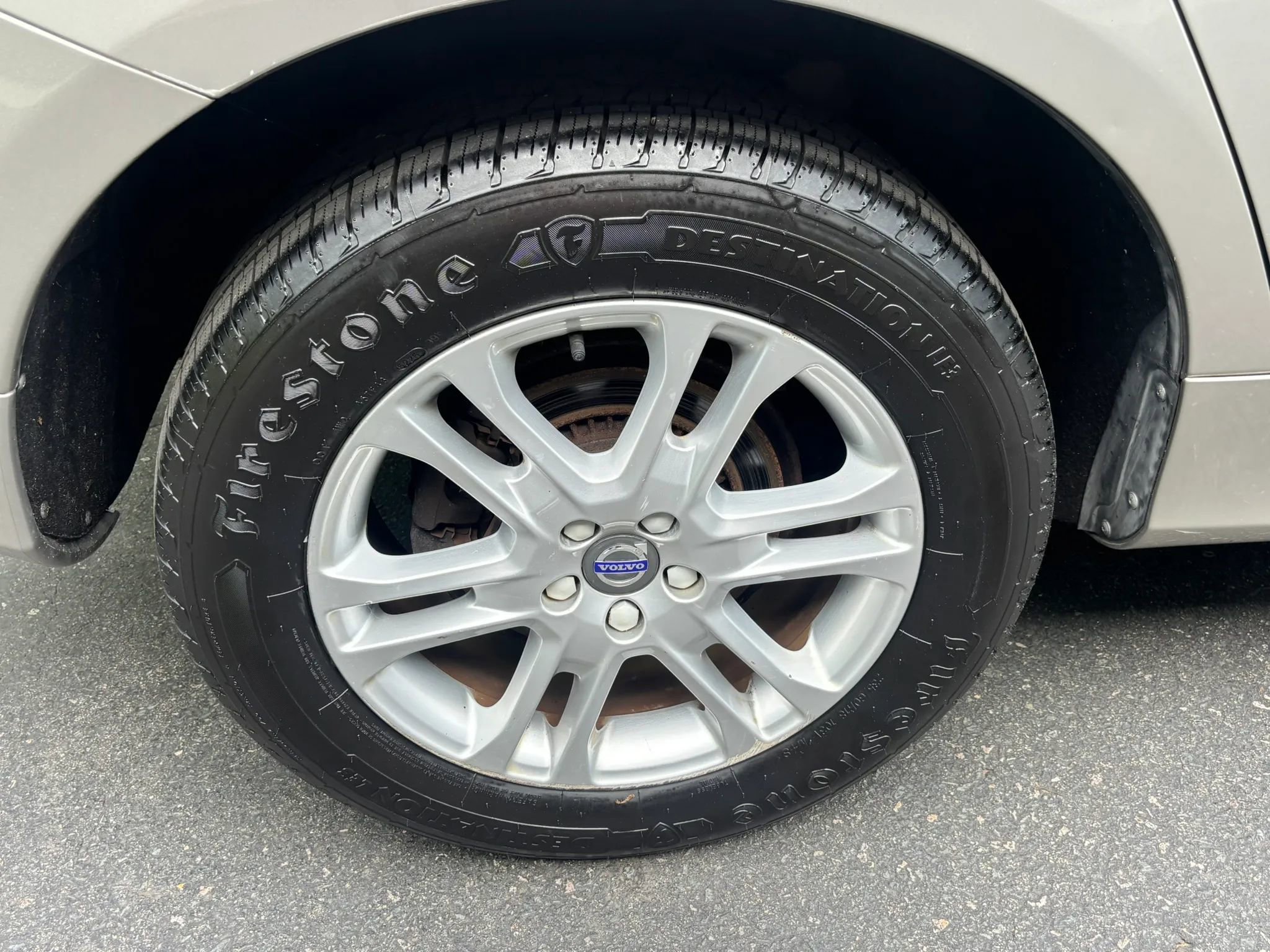 Used 2016 Volvo XC60 T5 Premier w/ Proximity Package FWD image 33