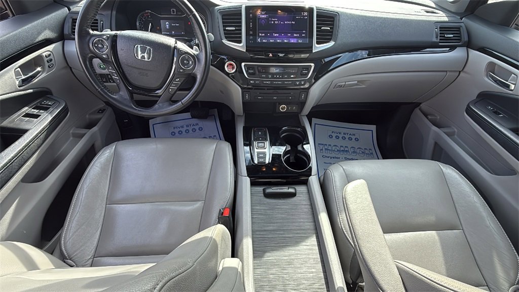 Used 2017 Honda Pilot Touring image 15