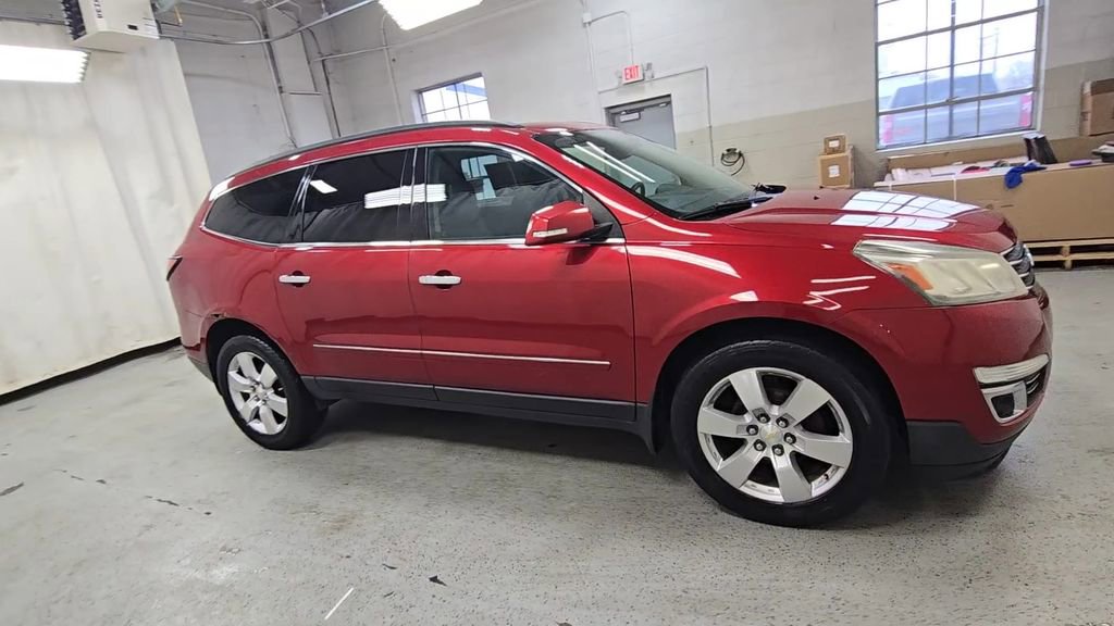 Used 2014 Chevrolet Traverse LTZ AWD/4WD image 3