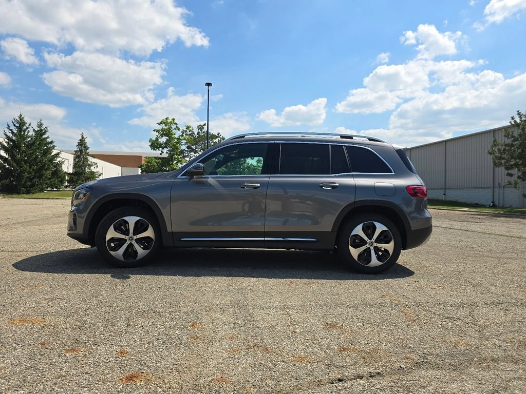 New 2026 Mercedes-Benz GLB 250 4MATIC image 13