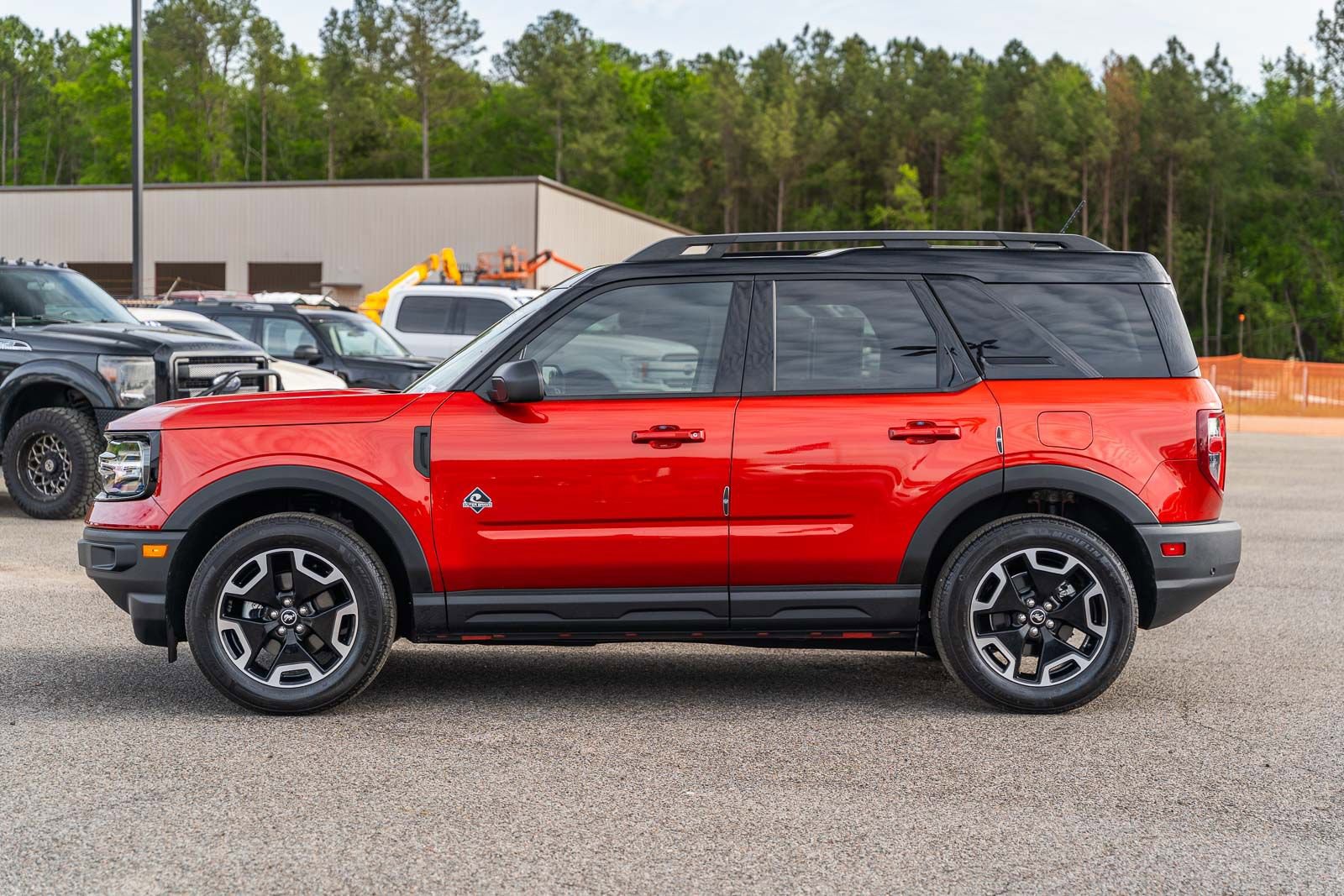 Used 2024 Ford Bronco Sport Outer Banks w/ Tech Package image 4