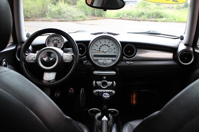Used 2008 MINI Cooper S FWD image 13