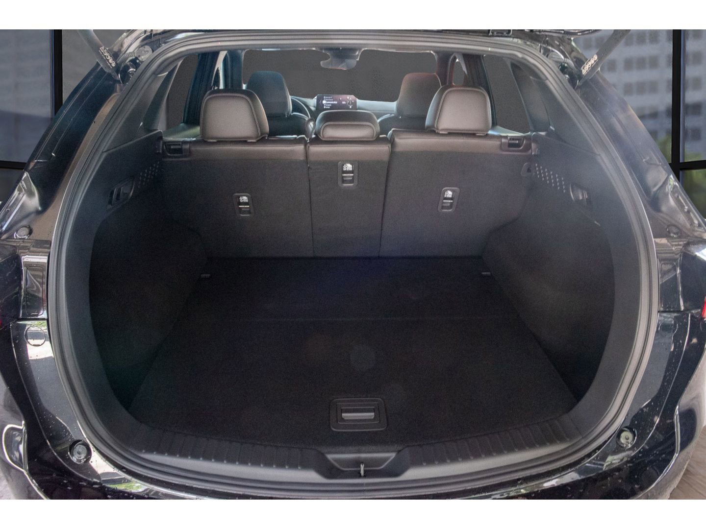 New 2025 MAZDA CX-5 Signature image 13