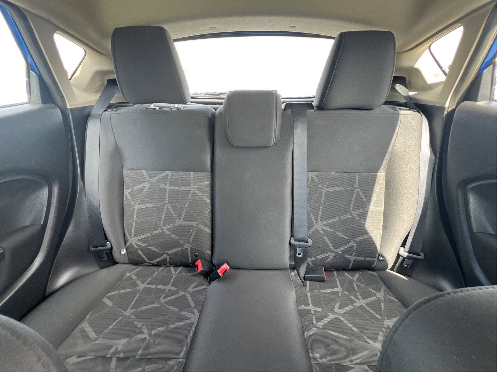 Used 2011 Ford Fiesta SE w/ 203A Rapid Spec Order Code image 14