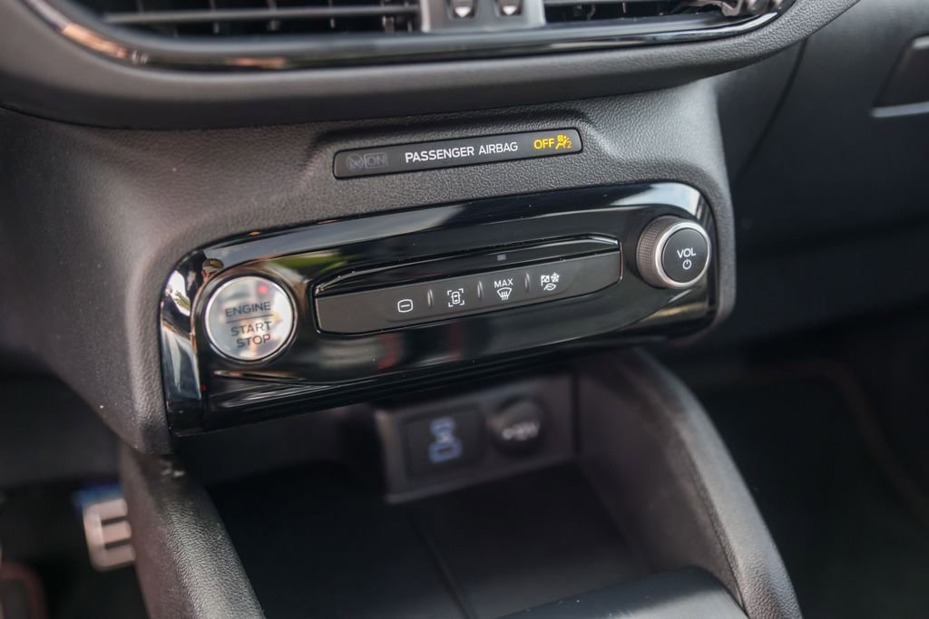 Used 2023 Ford Escape ST-Line w/ Equipment Group 301A FWD image 18