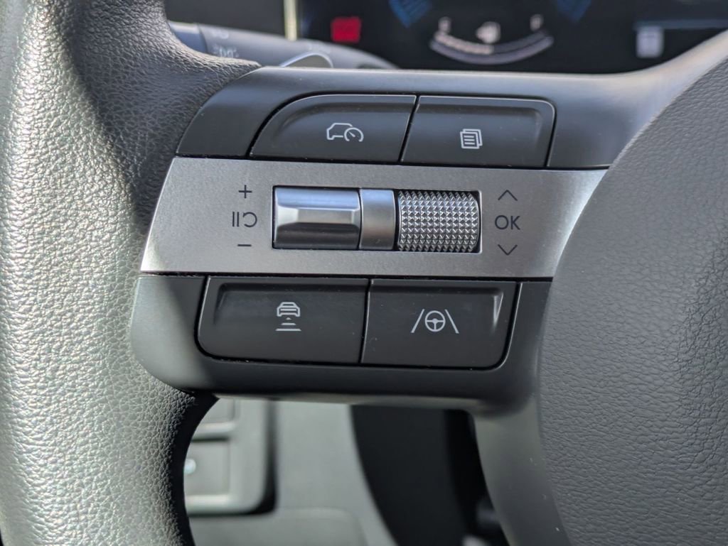 Certified 2025 Hyundai Sonata SEL image 17
