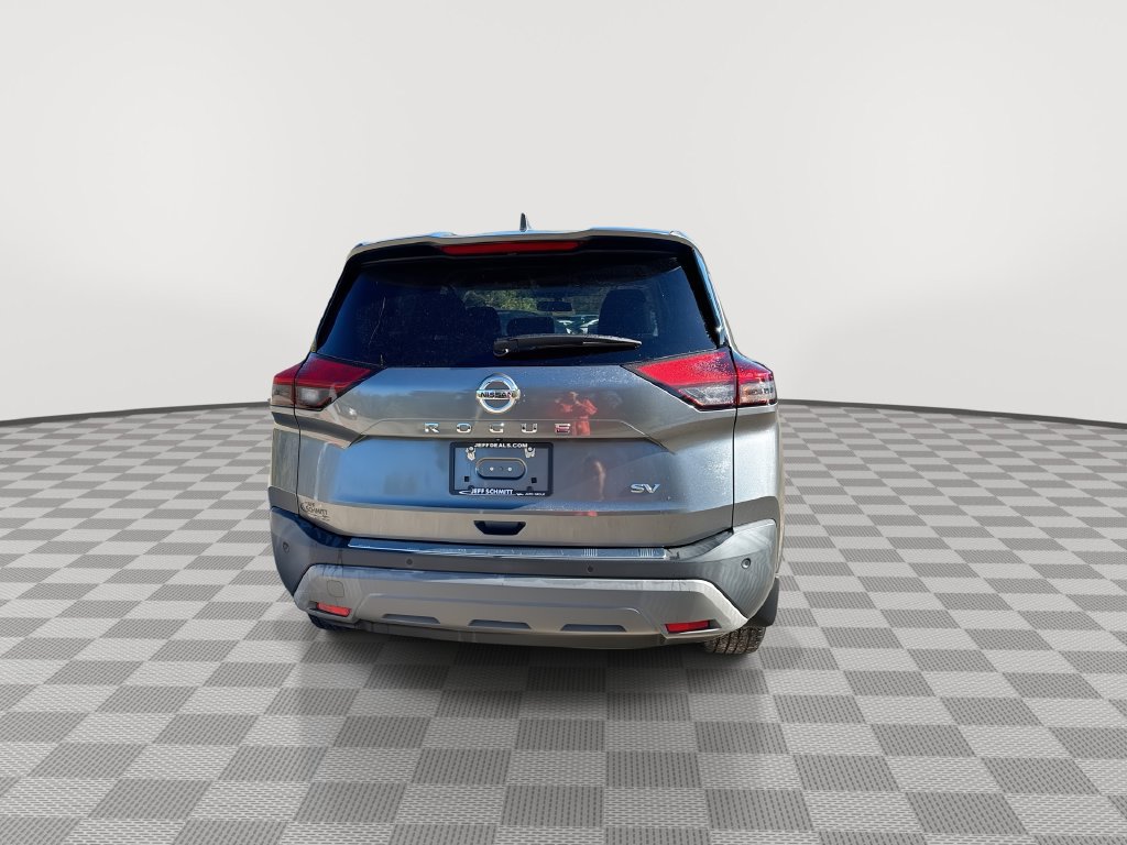 Certified 2021 Nissan Rogue SV FWD image 12