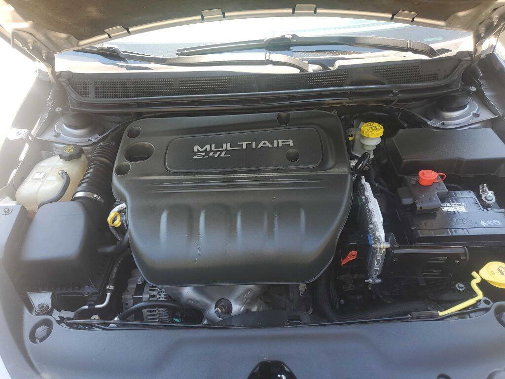 Used 2015 Dodge Dart GT w/ Sun/Sound Group image 11