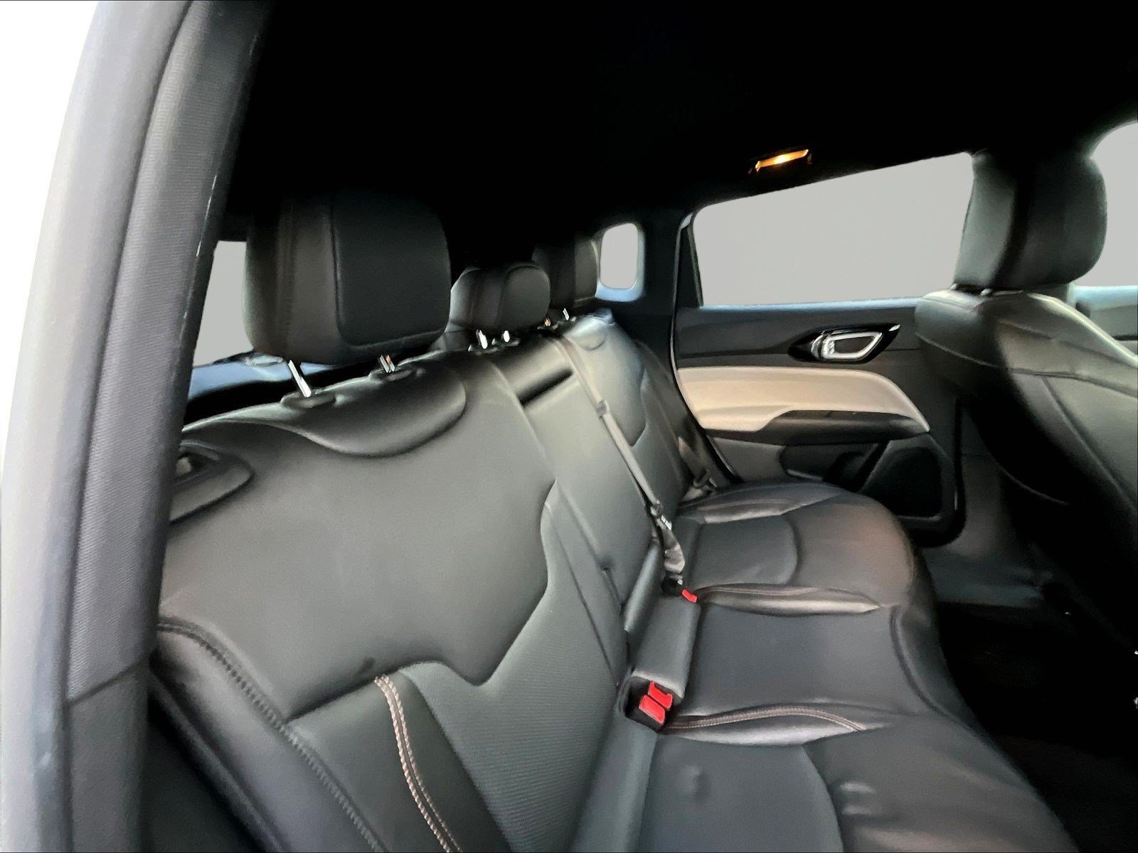Used 2023 Jeep Compass Limited w/ Elite Group AWD/4WD image 24